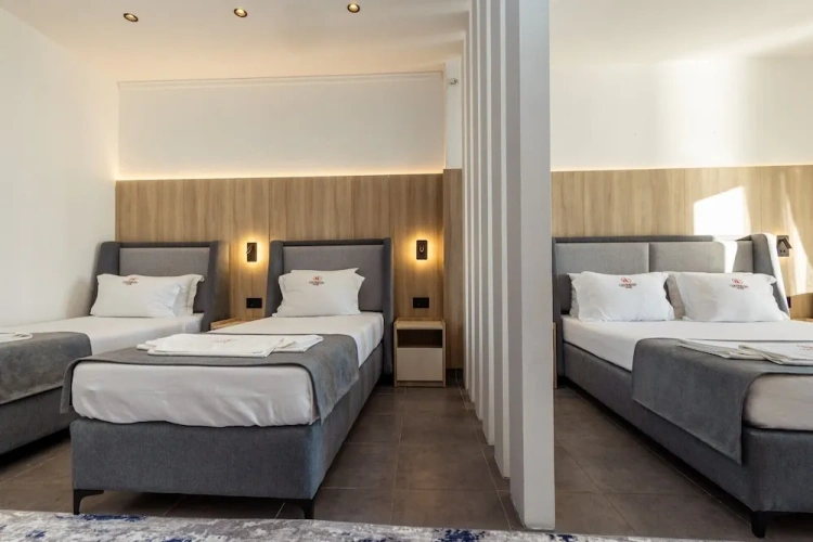 Superior Double room with balcony and with sea view