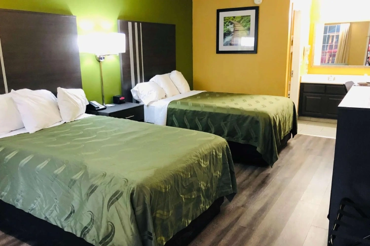 Quadruple Suite