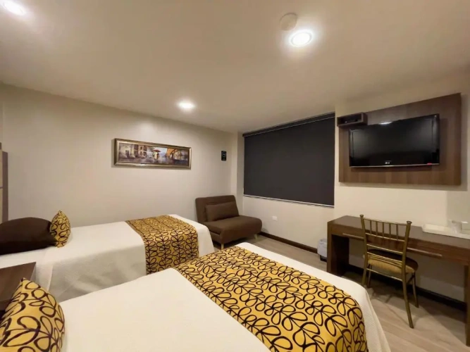 Standard Triple room