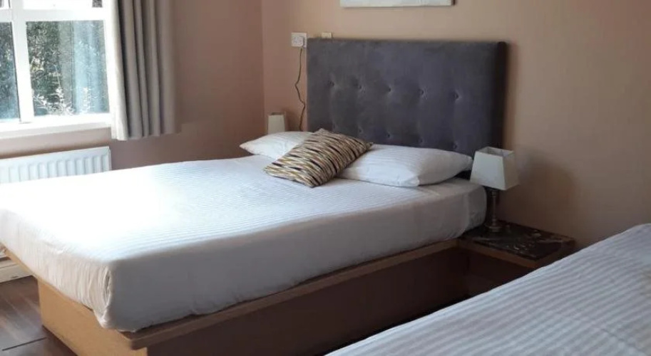 Connemara National Park Hostel