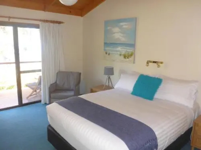 Osprey Lodge Beachfront Bed & Breakfast