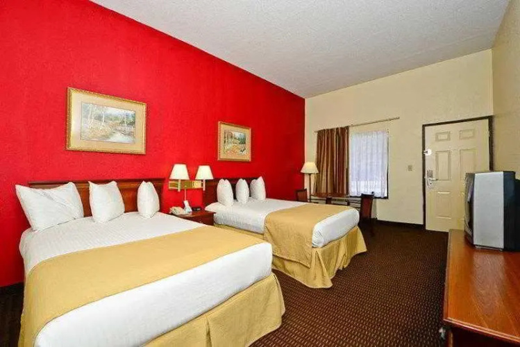 Manchester Heritage Inn & Suites