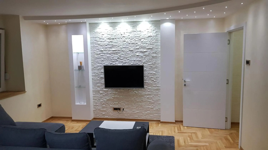 Dynasty Apartments