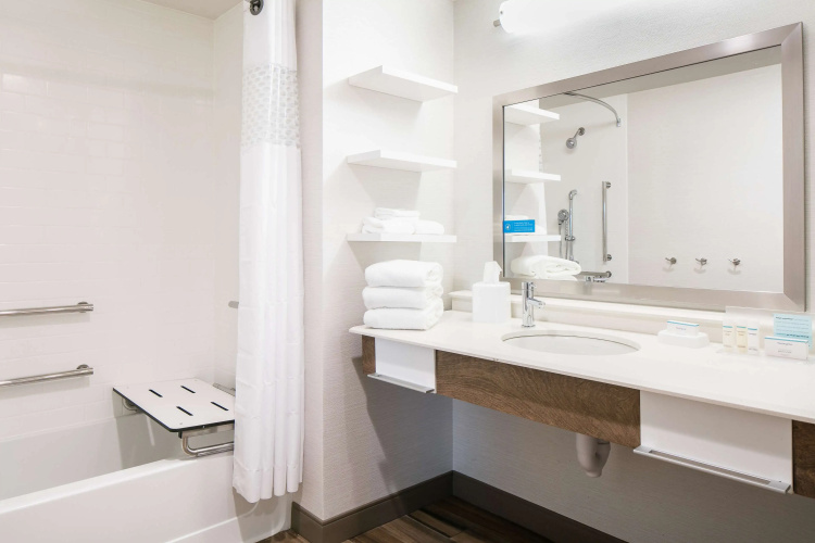 Hampton Inn & Suites Mason City