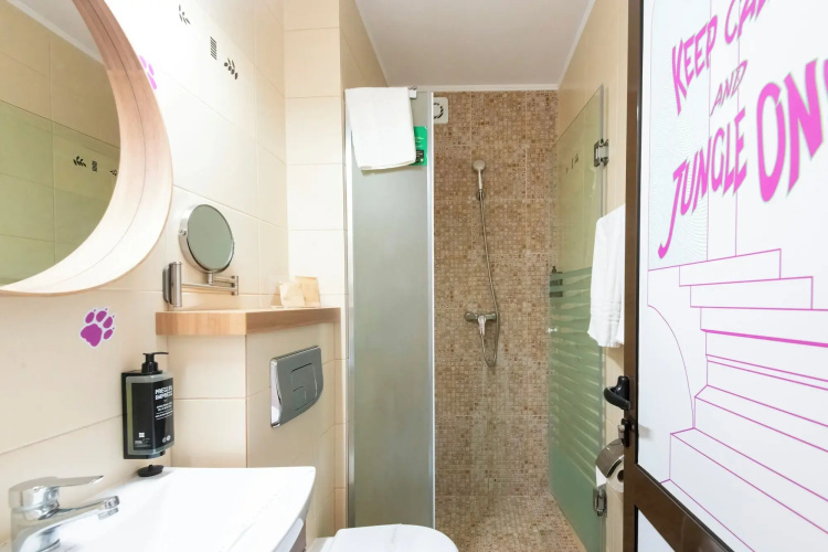 Ibis Styles Venus