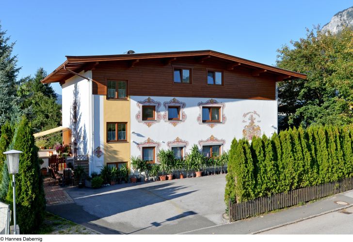 Gästehaus Maximilian