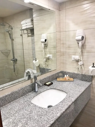 Superior Quadruple room with view