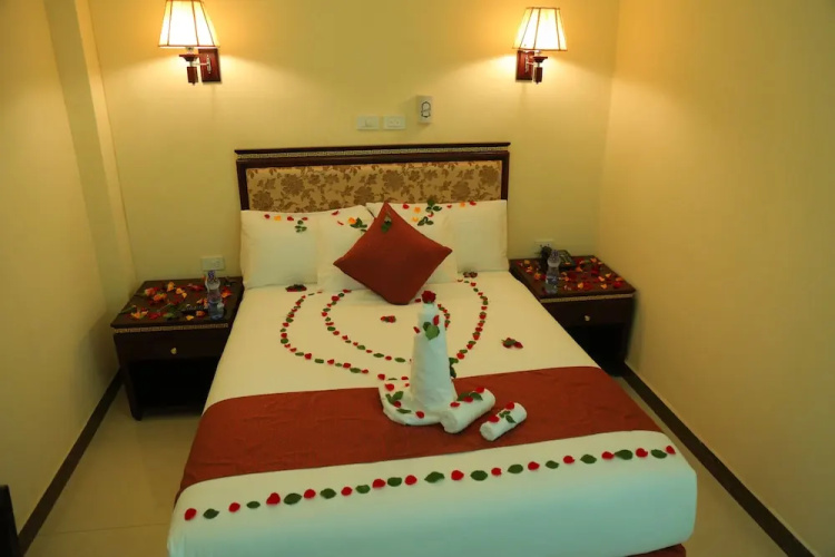 Solyana Hotel