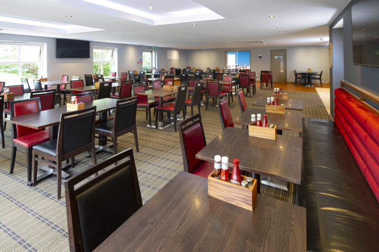 Holiday Inn Express Exeter East photo 26