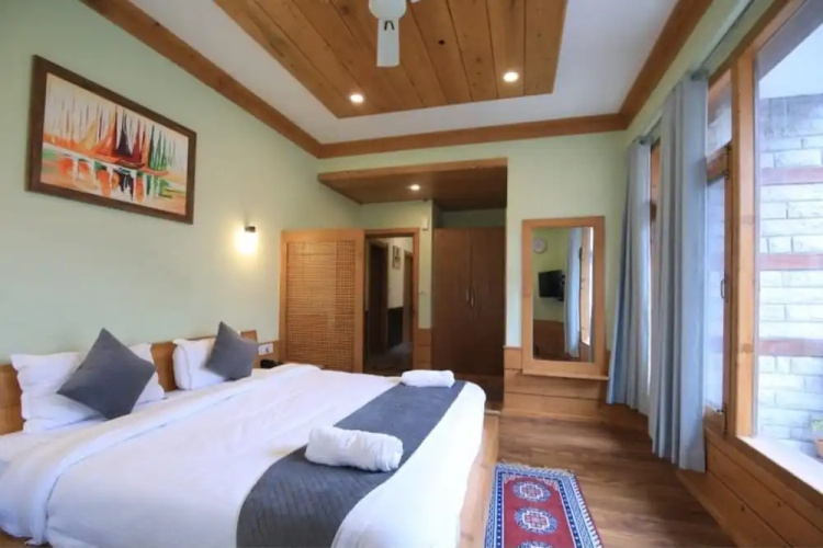 Hotel Polaris Manali