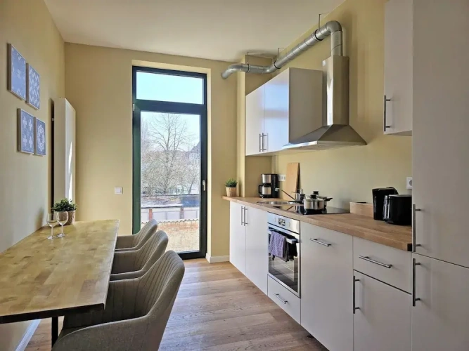 2 Bedrooms Apartment