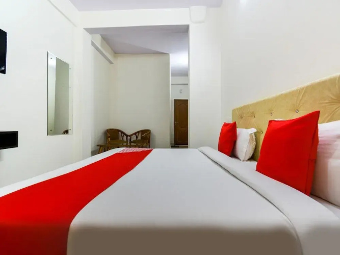 Oyo 46069 Asha Residency