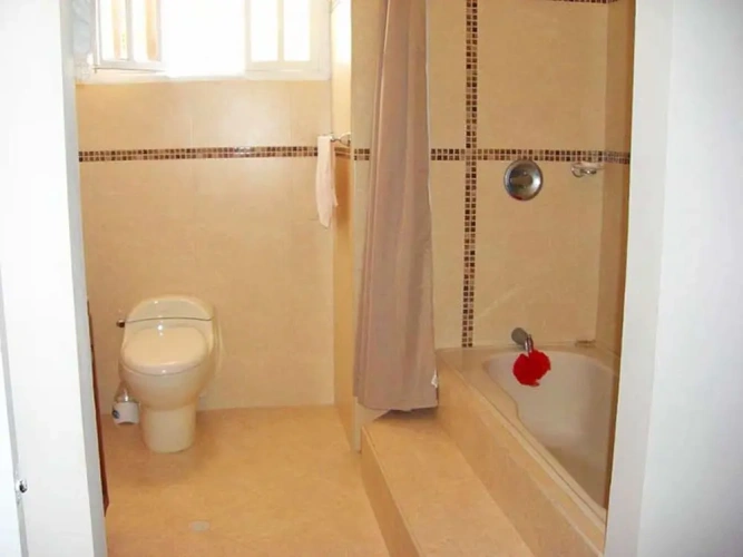5 Bedrooms Premium Cottage