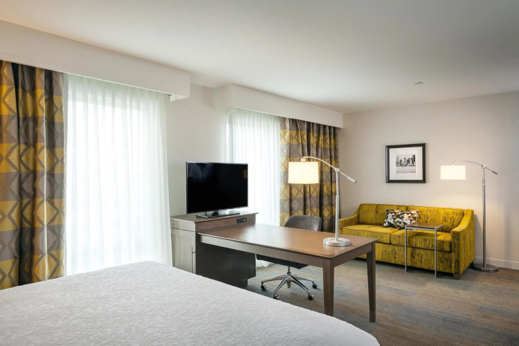 Hampton Inn & Suites by Hilton Seattle/Northgate