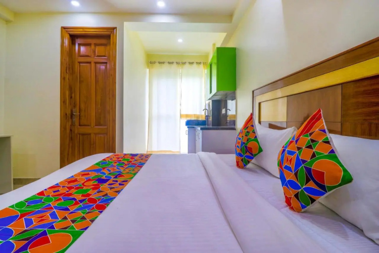 Fabhotel Star Corporate Suite
