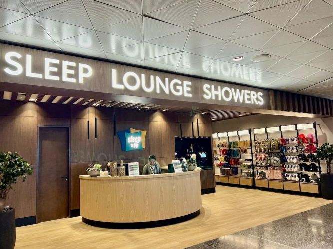 Sleepover Doha North Node, Gate C30