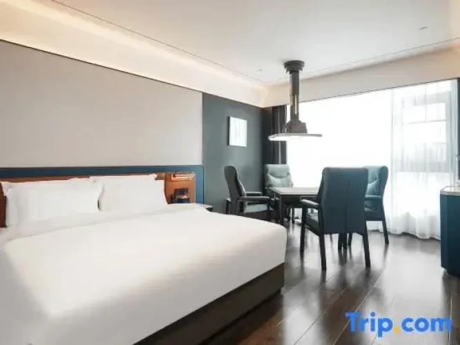 Suite with panoramic view