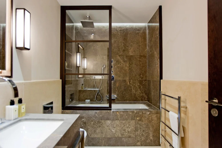 2-bed Superior Apt 416