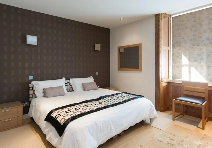 The York Place Residence