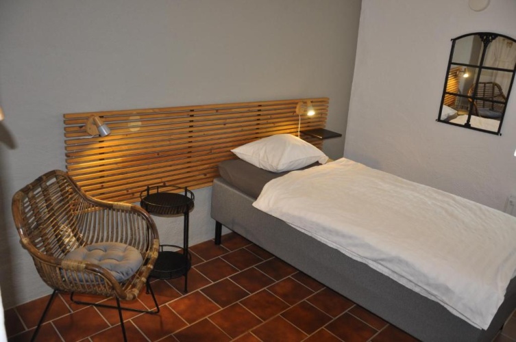Economy Single room