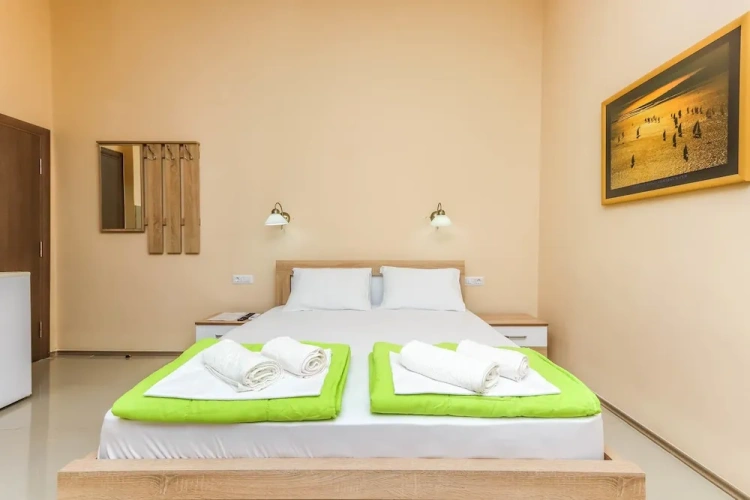 Deluxe Quadruple room