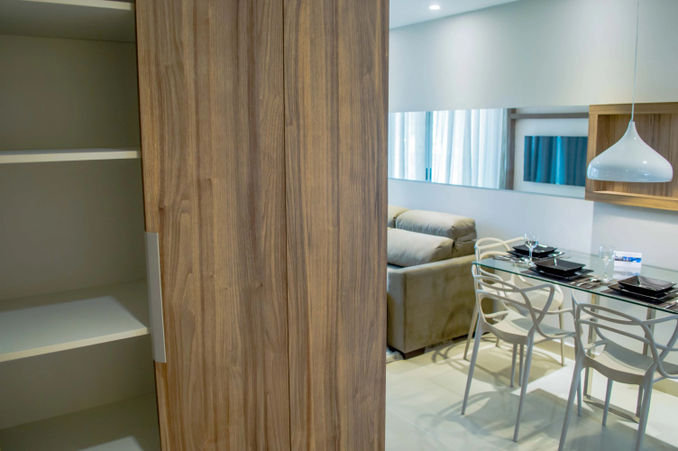 Premium Flat Ponta Negra