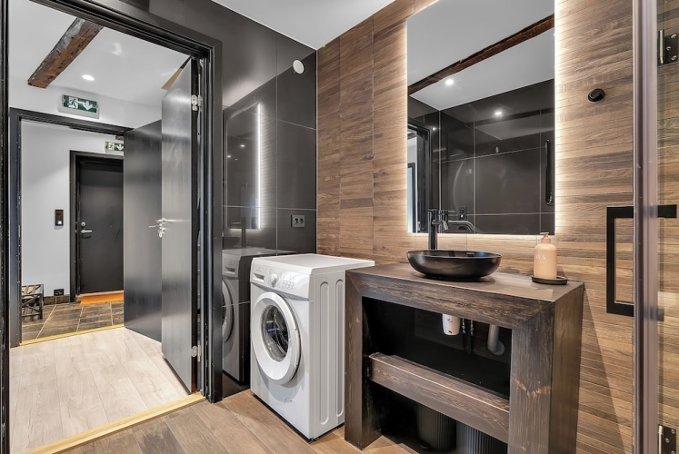 Deluxe Apartment