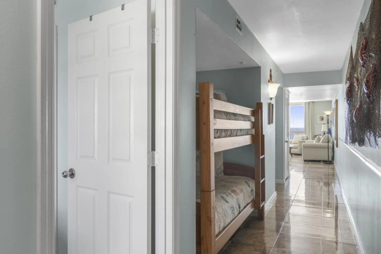 Beach Front 18th Flr, Best Ocean View, New Upgrades