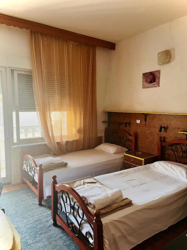 Hotel Holiday