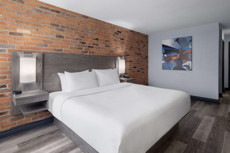 Travelodge By Wyndham Barrie photo 7
