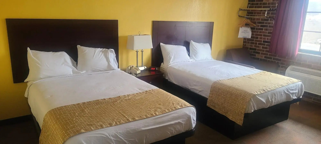 Travelodge By Wyndham Airport Platte City - Platte City, MO