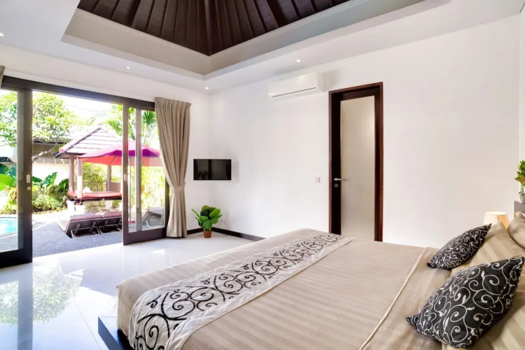 D And G Villas