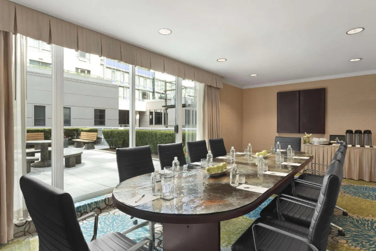 Hampton Inn & Suites by Hilton Vancouver-Downtown photo 38