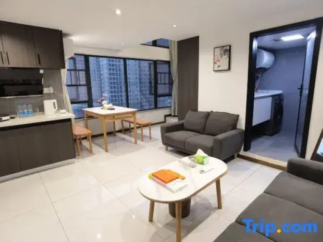 Jufangying Loft Homestay