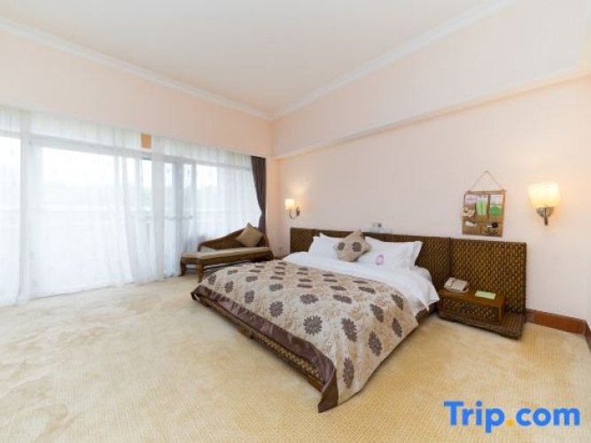 Deluxe Double Suite