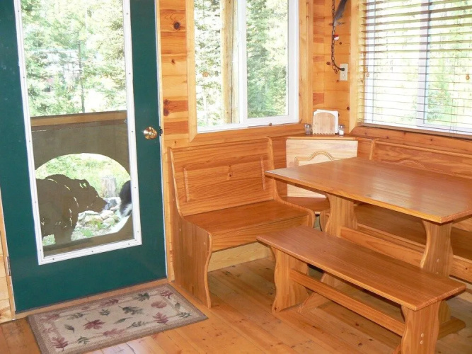 Smoky Bear Ranch Bed & Breakfast & Cabins