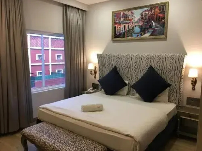 Hotel Posh