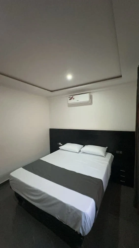 1 Bedroom Comfort Double room with city view