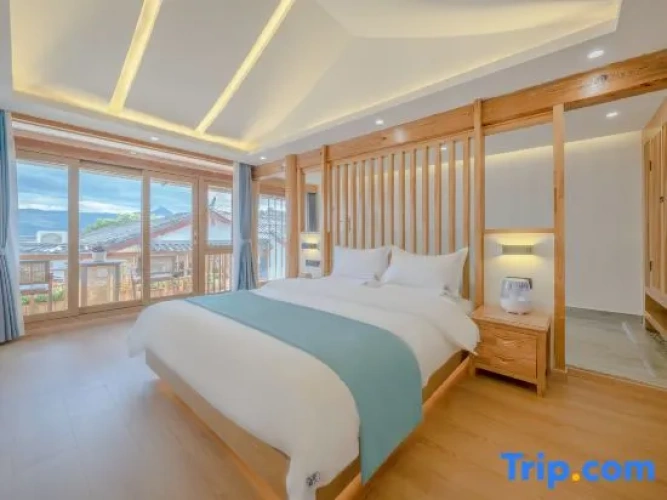 4 Bedrooms Suite