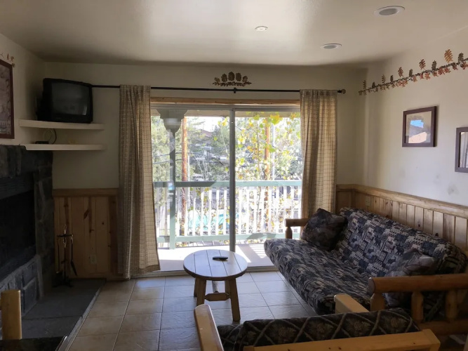 Rodeway Inn & Suites Fireside Lodge