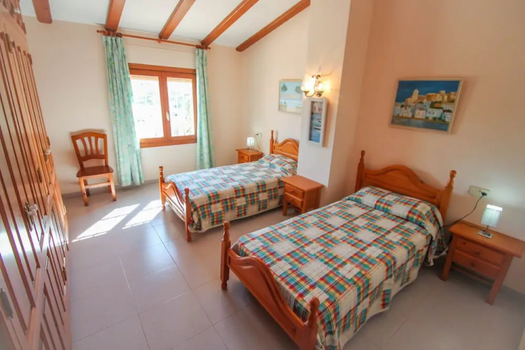 Finca Palacios - comfortable holiday accommodation in Benissa