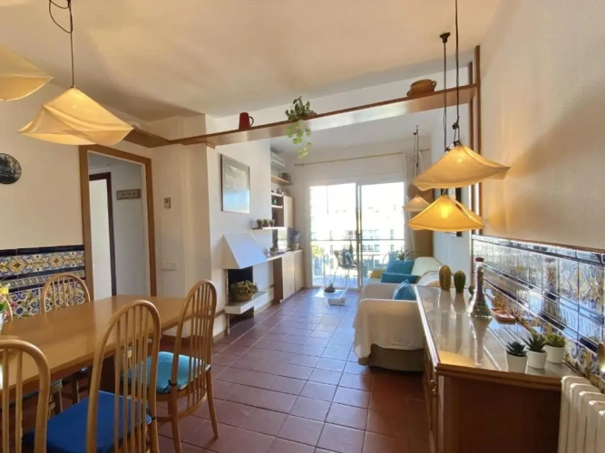 3 Bedrooms Apartment