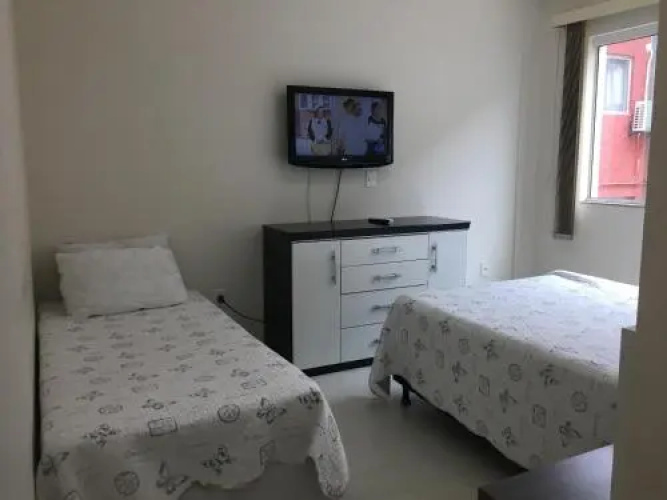 4 Ilhas, 2 Suites, 2 Garagens