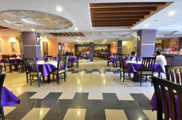 Pak Continental Hotel