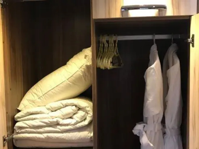 Midea Egret Lake Car Theme Hotel