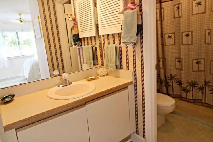 Ocean Village Club E31