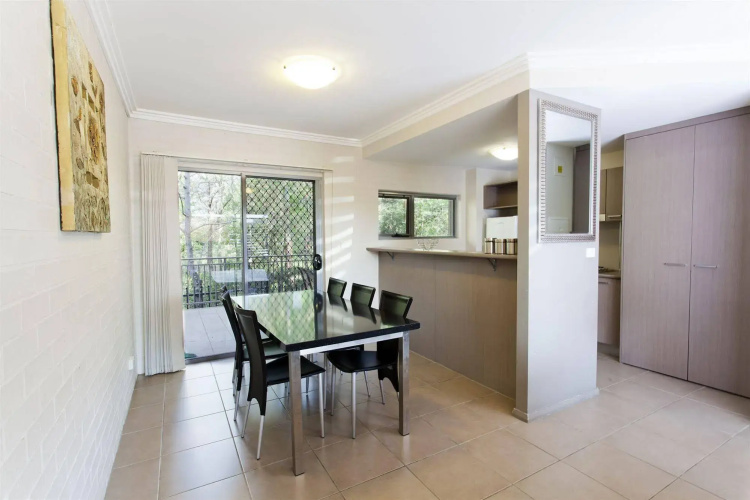 Bluegum Apartments
