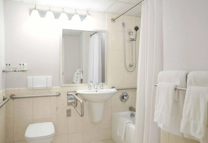 Ethan Allen Hotel