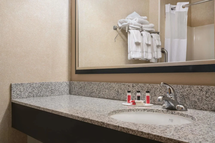Comfort Inn
