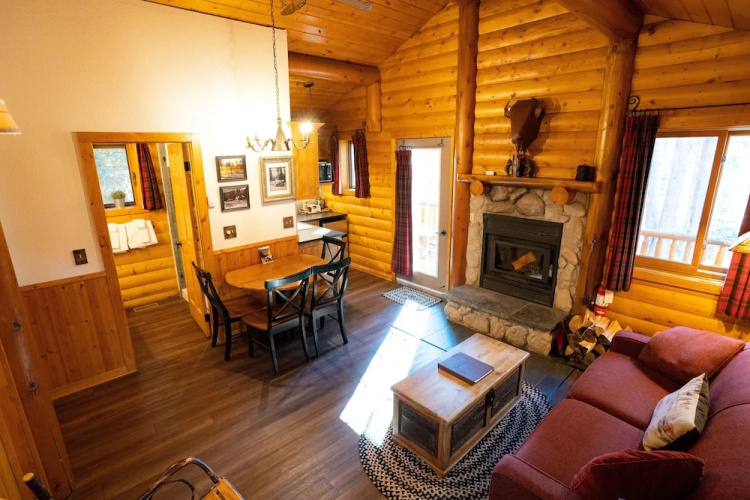 Baker Creek Chalets
